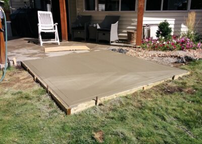 Concrete hot tub pad