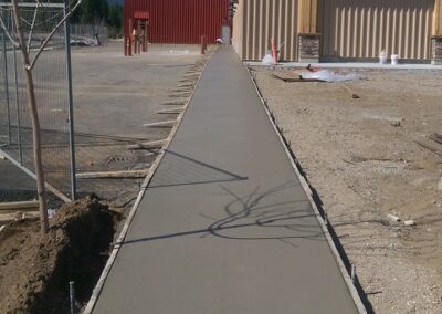 New concrete sidewalk